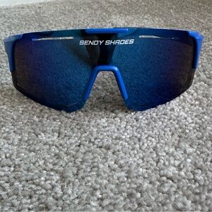 Sendy Shades All Star 2.0 Blue Raz Men’s Sunglasses Brand New